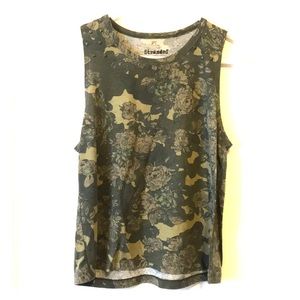 “Stranded” Camo Tank